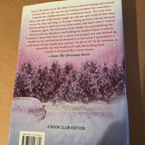 Book - The Christmas Secret by Donna VanLiere.  H 221 - Picture 2 of 4